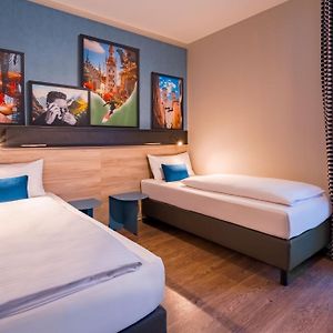 Deluxe Zimmer mit zwei Einzelbetten